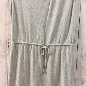 C&C California Women's Gray Heather Crew Neck Drawstring Waist Sleeveless Tank D